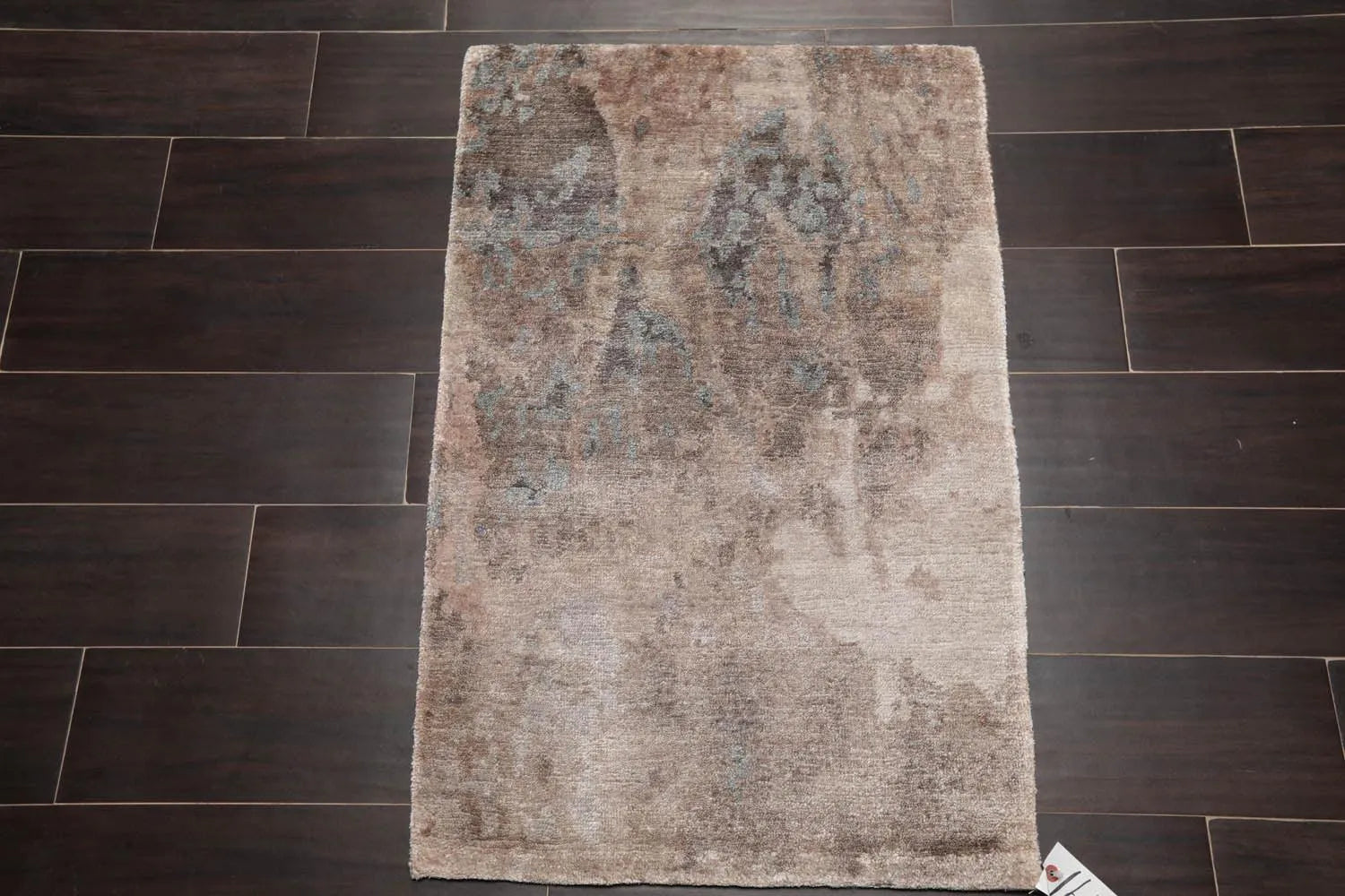 2’ x 3’ Hand Knotted Wool & Silk Transitional Tibetan Oriental Area rug Gray