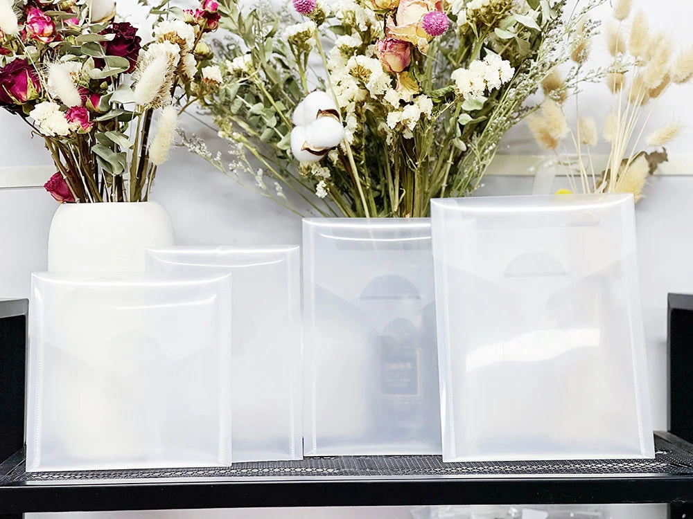 Mangocraft Spring Sweet Strawberry Cutting Dies Clear Stamp DIY Scrapbooking Metal Dies Silicone Stamp For Cards Albums Decor